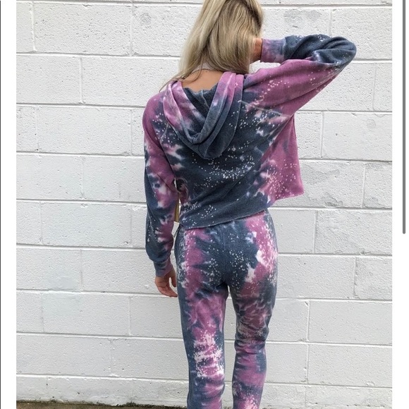 39 mine sweatsuit - Picture 1 of 2